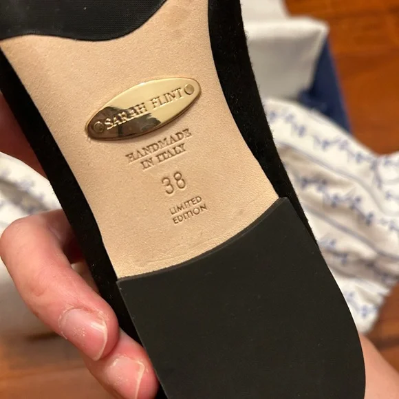 Sarah Flint Black Flats with Gold Detailing - Picture 7 of 9